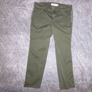 Torrid Olive Green size 16 jeans gently worn